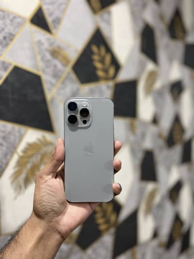 iPhone 15 pro Max factory unlock (03280443175)