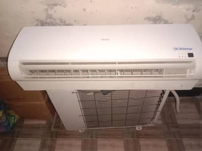 Haier dc inverter in genuine condition.