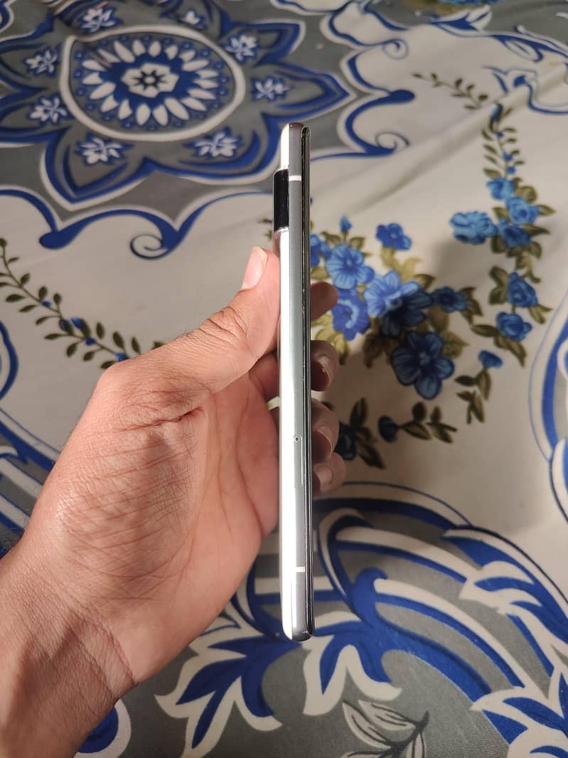 Google pixel 6 pro 3