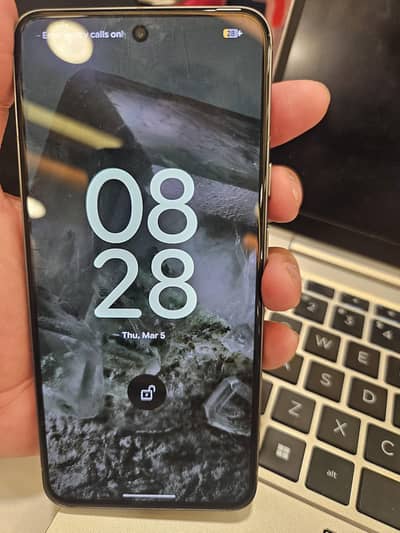 Google Pixel 8 8GB/128GB Official PTA Approved | Box Pack | Excellent