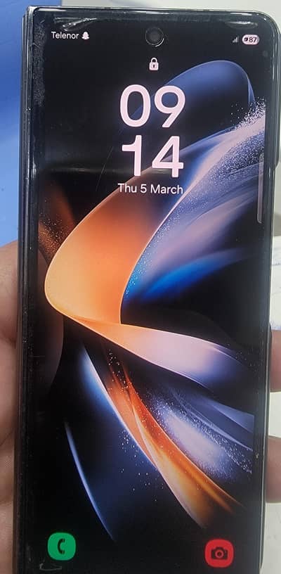 z fold 4 in excellent condition. PTA approved with box