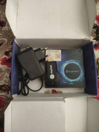 Super box android box with dany any cast  device