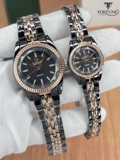 Best each for couple. . 2 in 1 watch. . . . Men's women's both watch