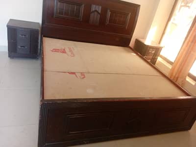Bed Set with dressing table , side table and mattress