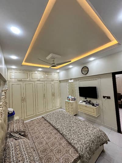 Prime Location Flat Of 950 Square Feet Is Available For sale In Cosmopolitan Society