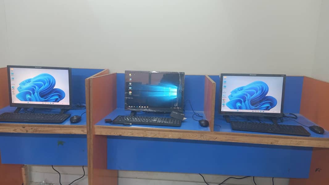 Compact Desktop Computers 20 1