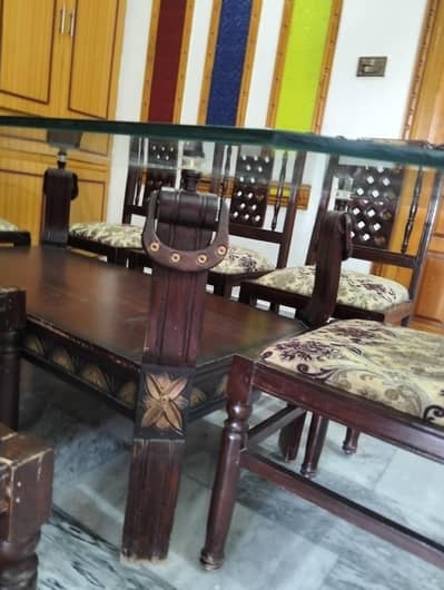 Dinning table 8 seater.