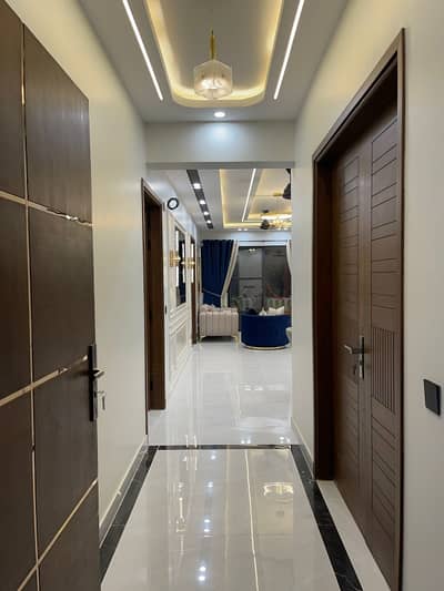 A Well Designed Prime Location Flat Is Up For rent In An Ideal Location In Amil Colony