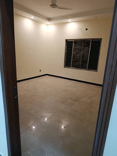 Shaheen Block 10 Marla House For Rent Hot Location Bahria Town Lahore