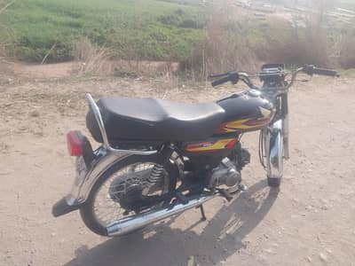 Honda cd70 2015 model