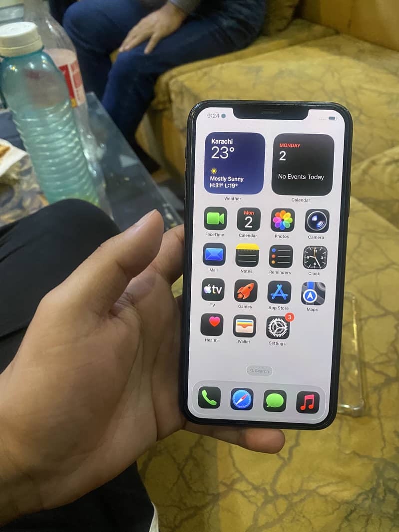 Iphone 11 pro max 1