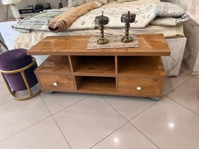 LCD unit and shoes racks