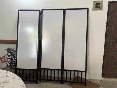 Wooden Room Divider / Wood Partition for Home & Office