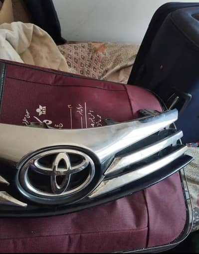 Toyota front frill model 2014-2015