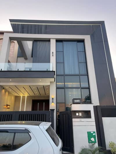 5 Marla Brand New Fully Furnished House Available For Rent In Jinnah Block, Bahria Town Lahore.