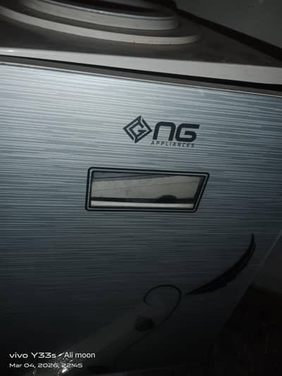 water dispenser with refrigerator