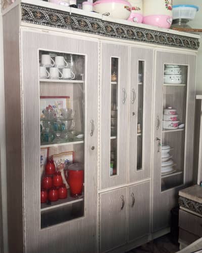 bed, almari, dressing table and showcase // condition 7/10