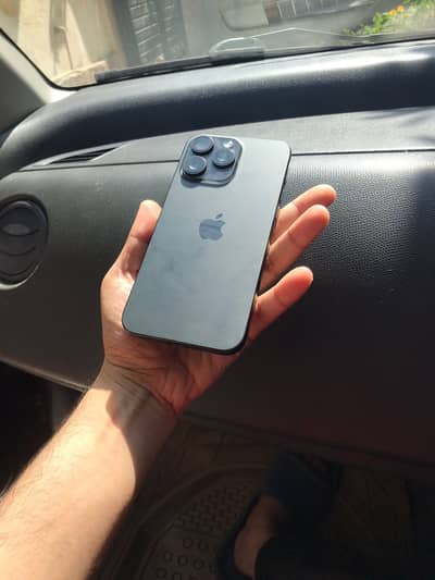 15 PM 256GB Factory Unlocked