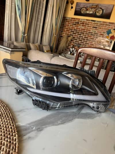 Toyota Corolla 2009–2014 Original Dual Beam Projector Headlights