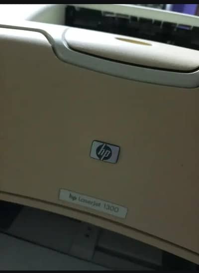 03101878130 HP printer best first class 1300 model hai