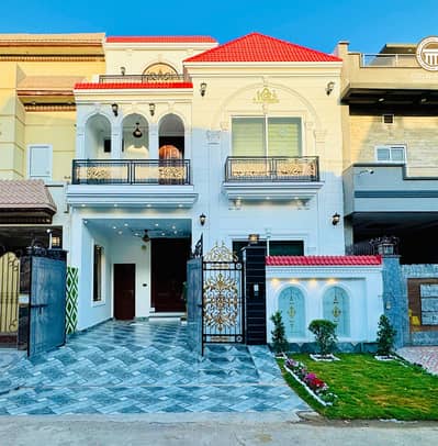 Semi Furnished 5 Marla house for sale Phase 1 Block CC
