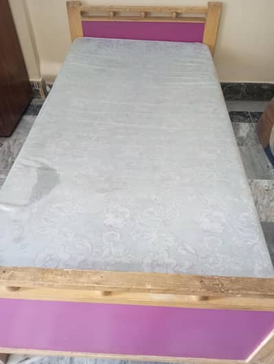 single bed with mattress