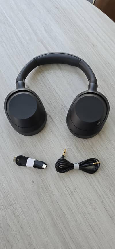 Unused New Sony Ult Wear Black