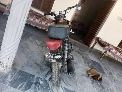 super power 2017 model hai baymatric Nahi hai document complete hain