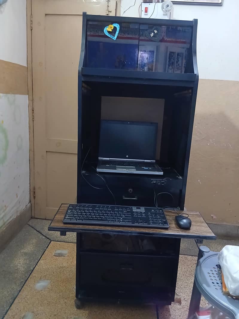 TV Tarli + Computer Table 0