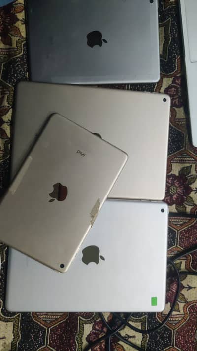 IPADS FOR PARTS ALL PRICE   = 35000