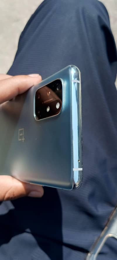 one plus 8t neat condition 5G