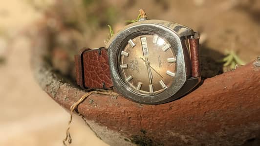 Vintage Orient 3 Star Crystal Automatic - 21 Jewels