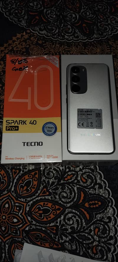 Tecno spark 40 pro plus