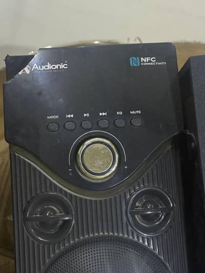 Audionic Speakers