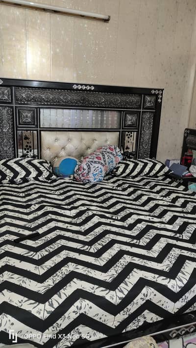 Solid Deco/Wooden King Size Bed Set