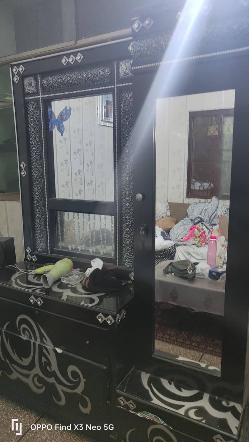 Solid Deco/Wooden King Size Bed Set 5