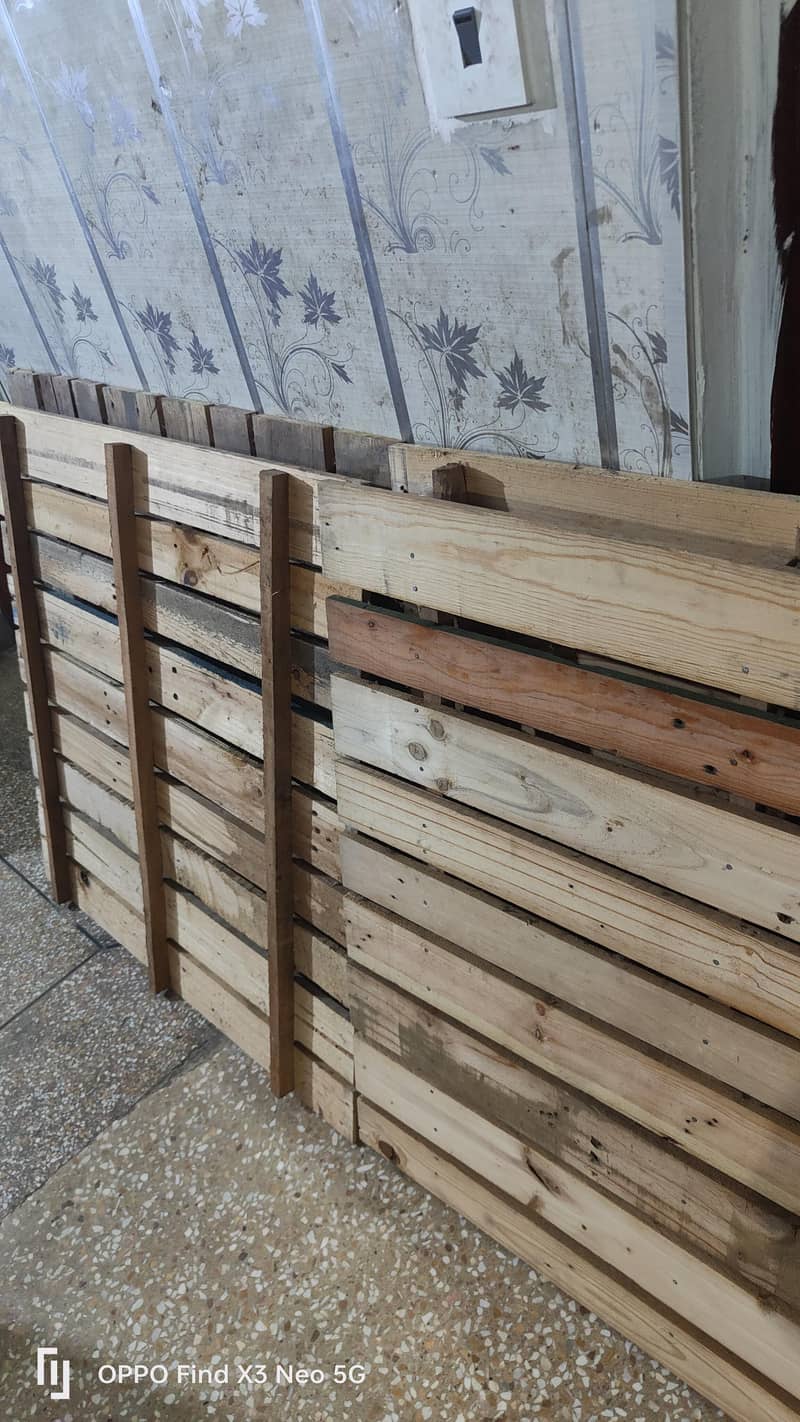 Solid Deco/Wooden King Size Bed Set 7