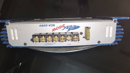 Car audio amplifier 250 watts