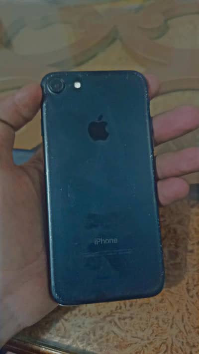 AoA iphone 7 black color