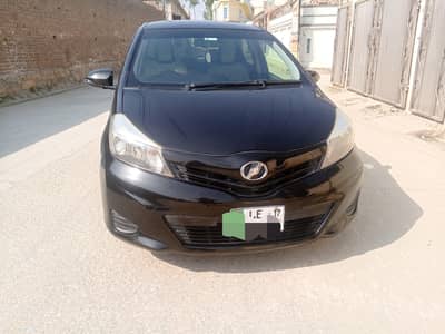 Toyota vitz 2013/17 for sale