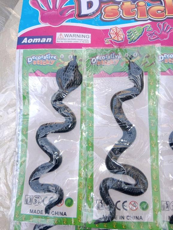 pack of 2 ) prankly artificial adhesive snacks toy