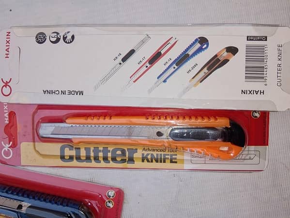 Portable Unboxing Mini Cutter with Wide Blade and Auto-Lock