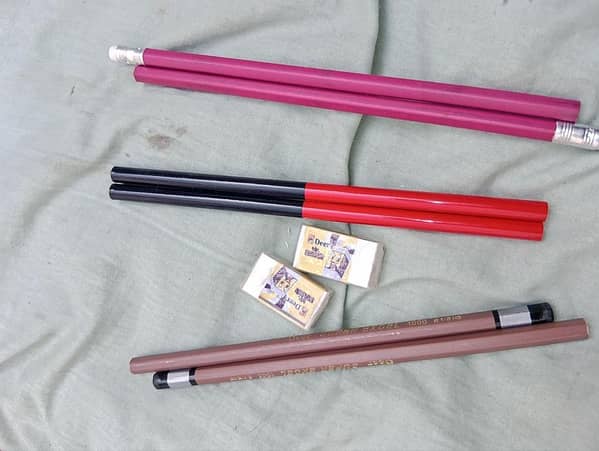 Permenum Stationery Set – 7 Pcs (2 Pencil with Eraser, 2 Simple Pencils, 2 Erasers, 1 Mixed Colour Pencils Set)