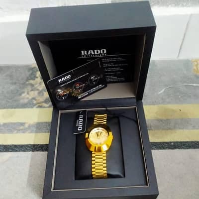 automatic watches and quartz movement watches are available