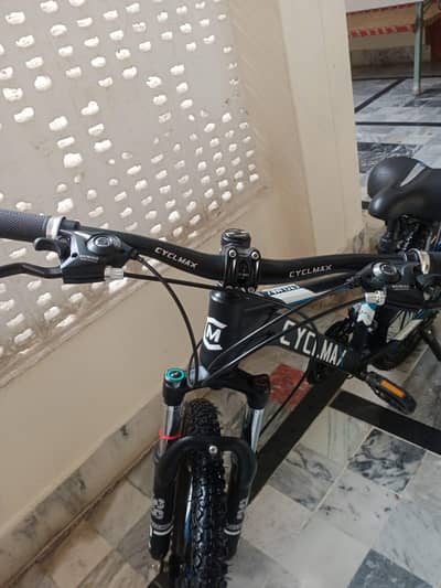 climax by cycle like new one month used