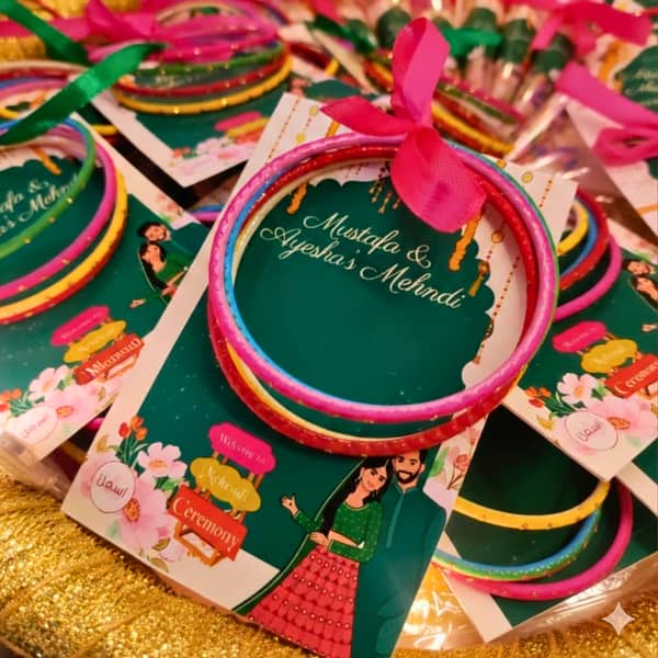 Customized Mehndi Bangle Favor Cards for Shaadi, Mayoon, Dholki – Chooriyan Packing Cards for Guests