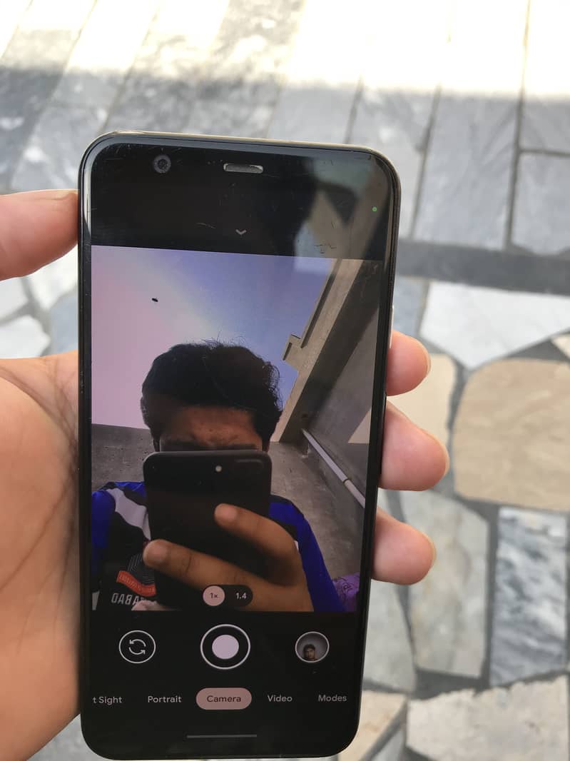 Google Pixel 4 3