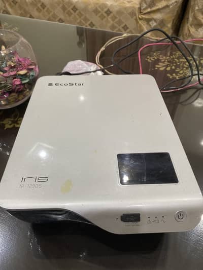 EcoStar Iris IR-1290S UPS Inverter (900 Watts) good condition