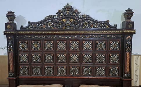 King size bed two sides tables and dressing