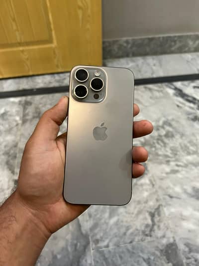 iPhone 15 pro max factory unlock